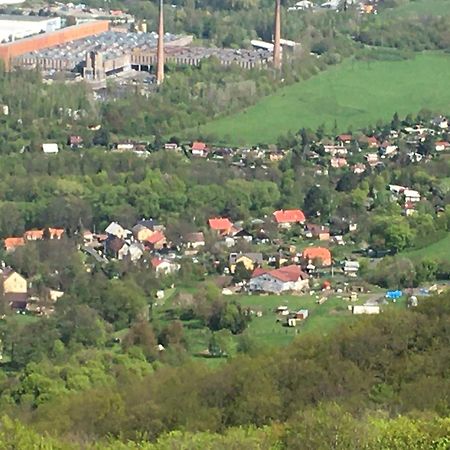 Klášterec nad Ohří Pension Vyhlidka מראה חיצוני תמונה